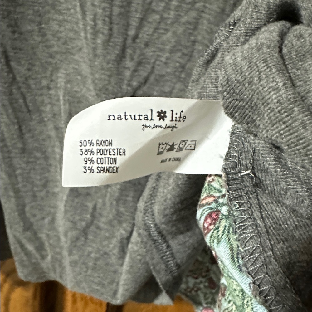 NATURAL LIFE Teal Floral Cap-Sleeve Blouse with Pink & Purple Accents - Picture 8 of 10